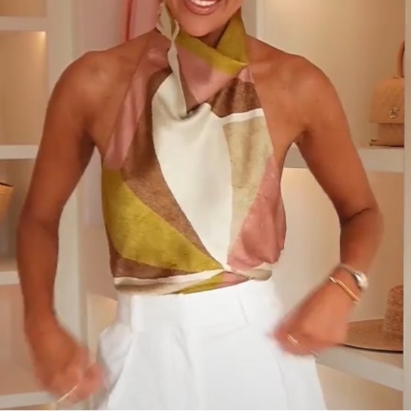 Zara Geometric Print Ruffle Halter - Picture 4 of 7